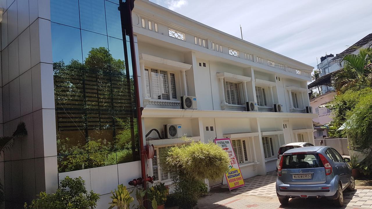 The Central Park Kollam Exterior foto